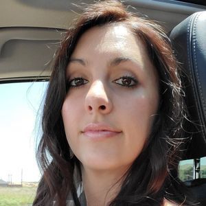 Meet your Posher, Desiree